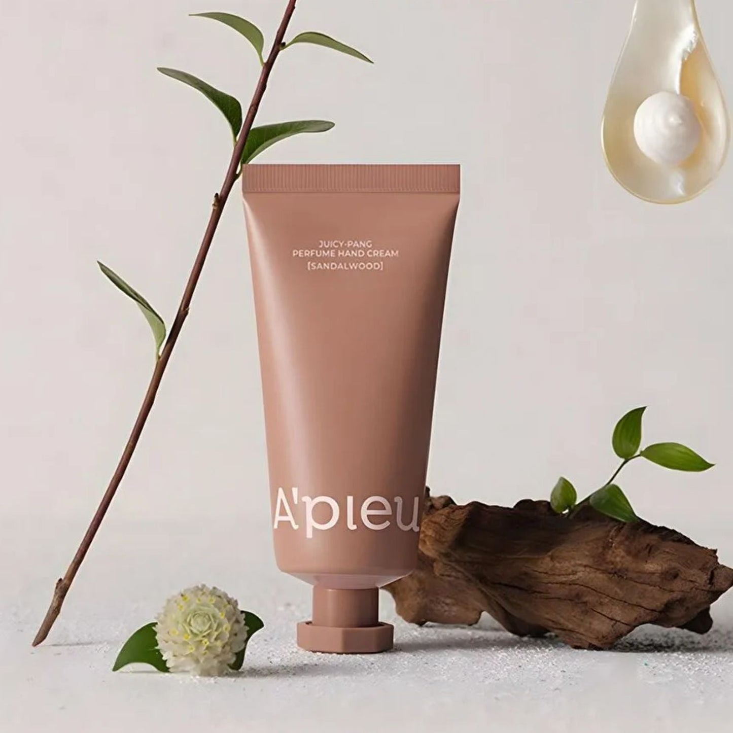 Juicy-Pang Perfume Hand Cream Sandalwood 30ml