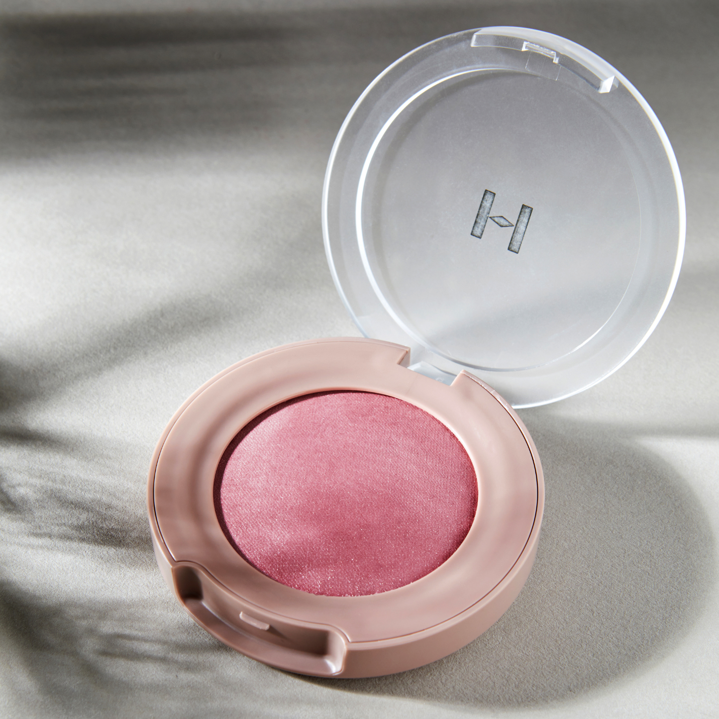 True Dimension Glow Cheek (4 Shades)