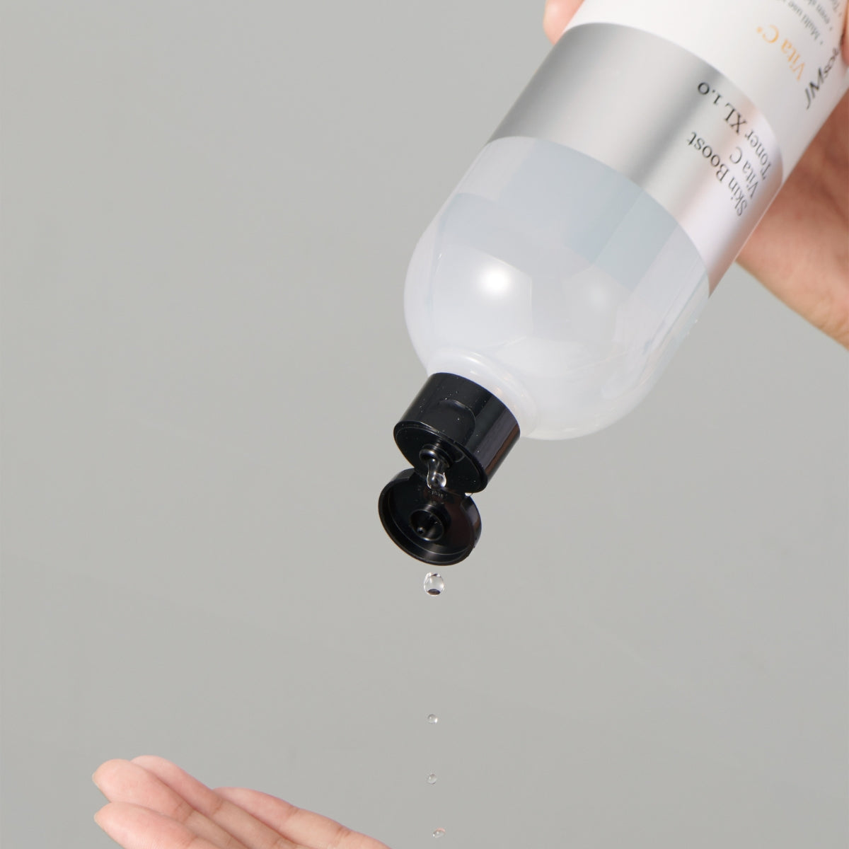 JM Solution Skin Boost Vita C Toner XL 1.0 600Ml - Bulk buy at Pharmacoo K-Beauty Wholesale