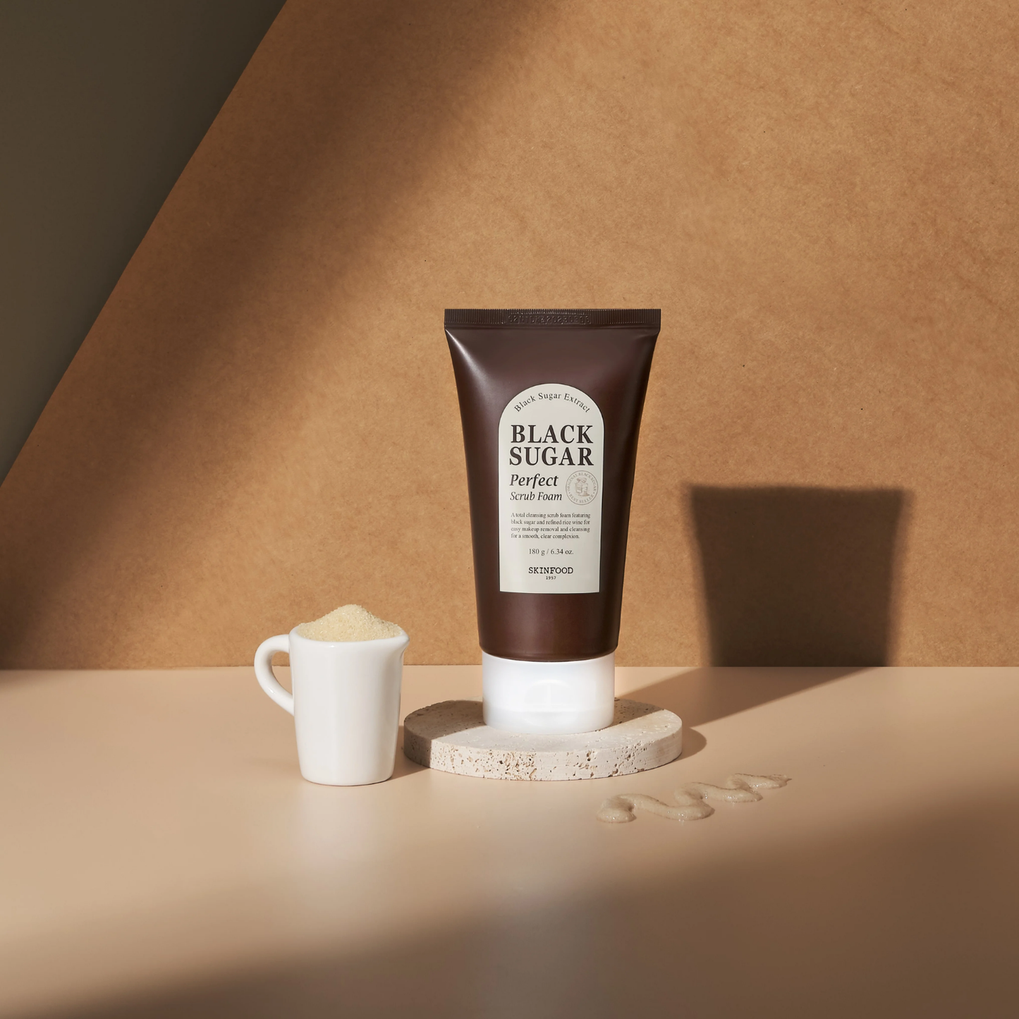 Black Sugar Perfect Scrub Foam [180g]
