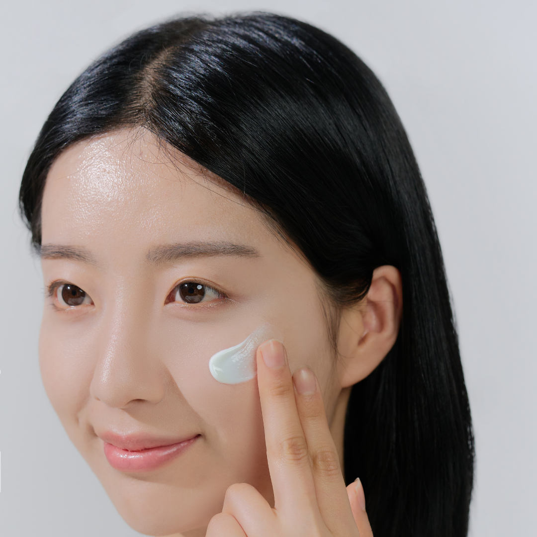 SKIN1004 Madagascar Centella Hyalu-Cica Water-Fit Sun Serum SPF50+ 50mL - Shop K-Beauty in Australia