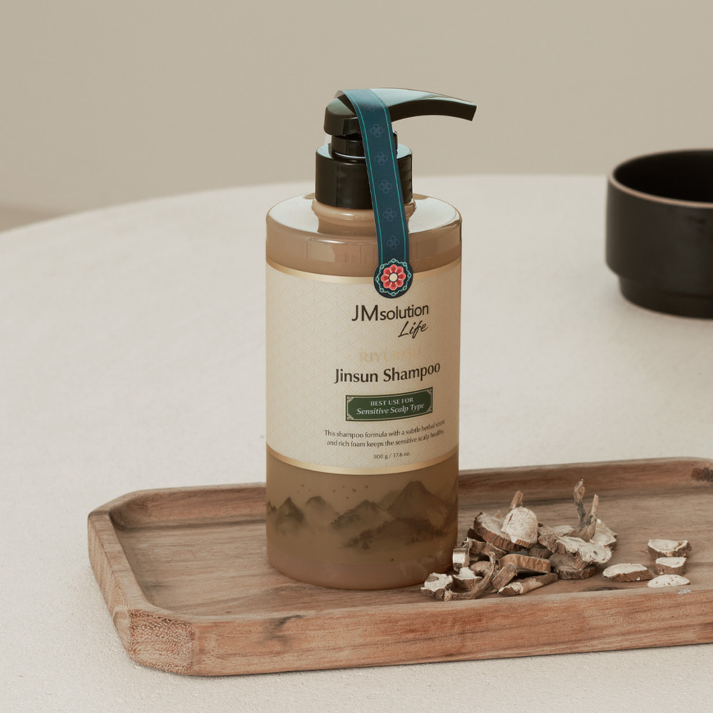 JM Solution Life Riyunmo Jinsun Shampoo 500g - Bulk buy at Pharmacoo K-Beauty Wholesale