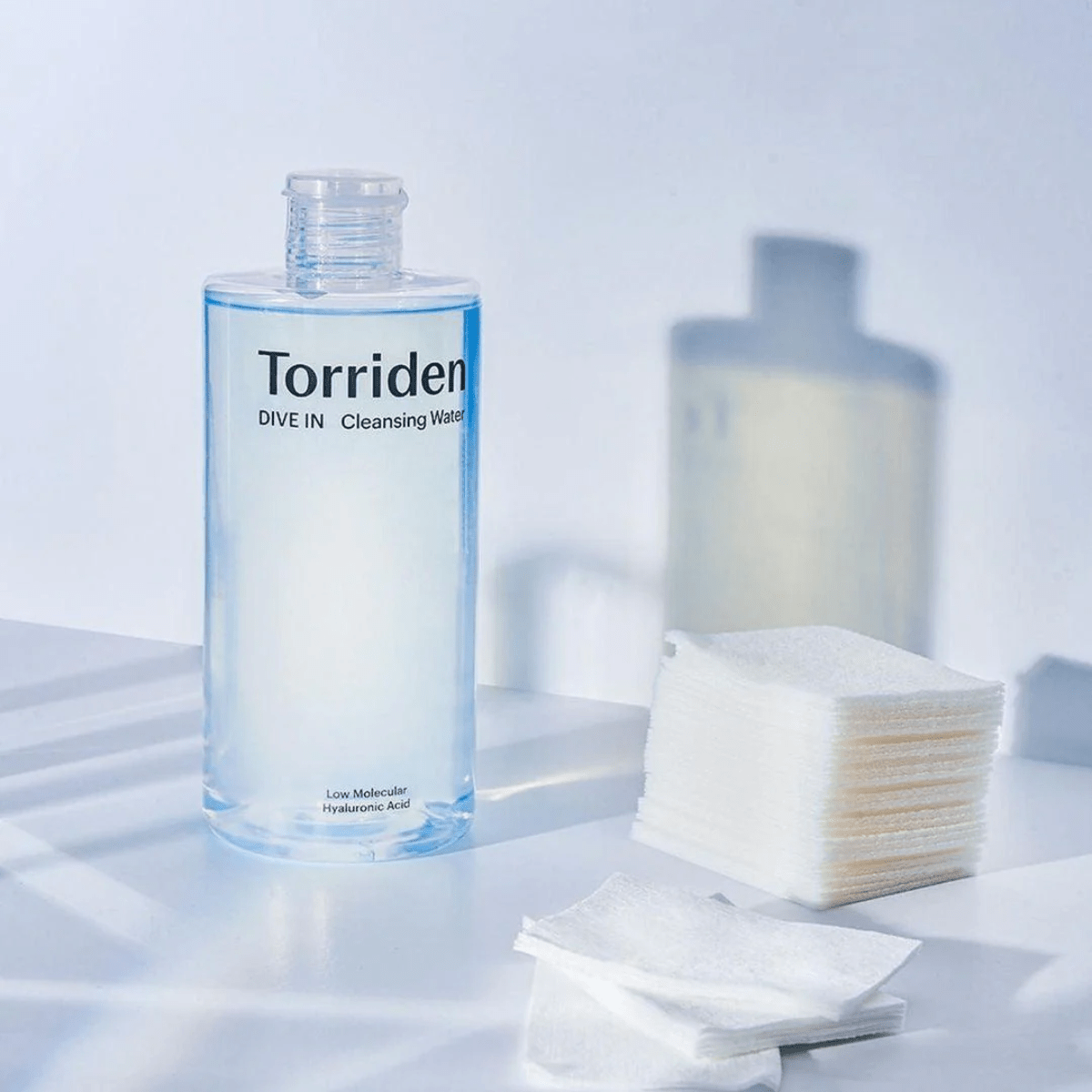 Torriden DIVE-IN Low Molecular Hyaluronic Acid Cleansing Water [400ml] | La Cosmetique