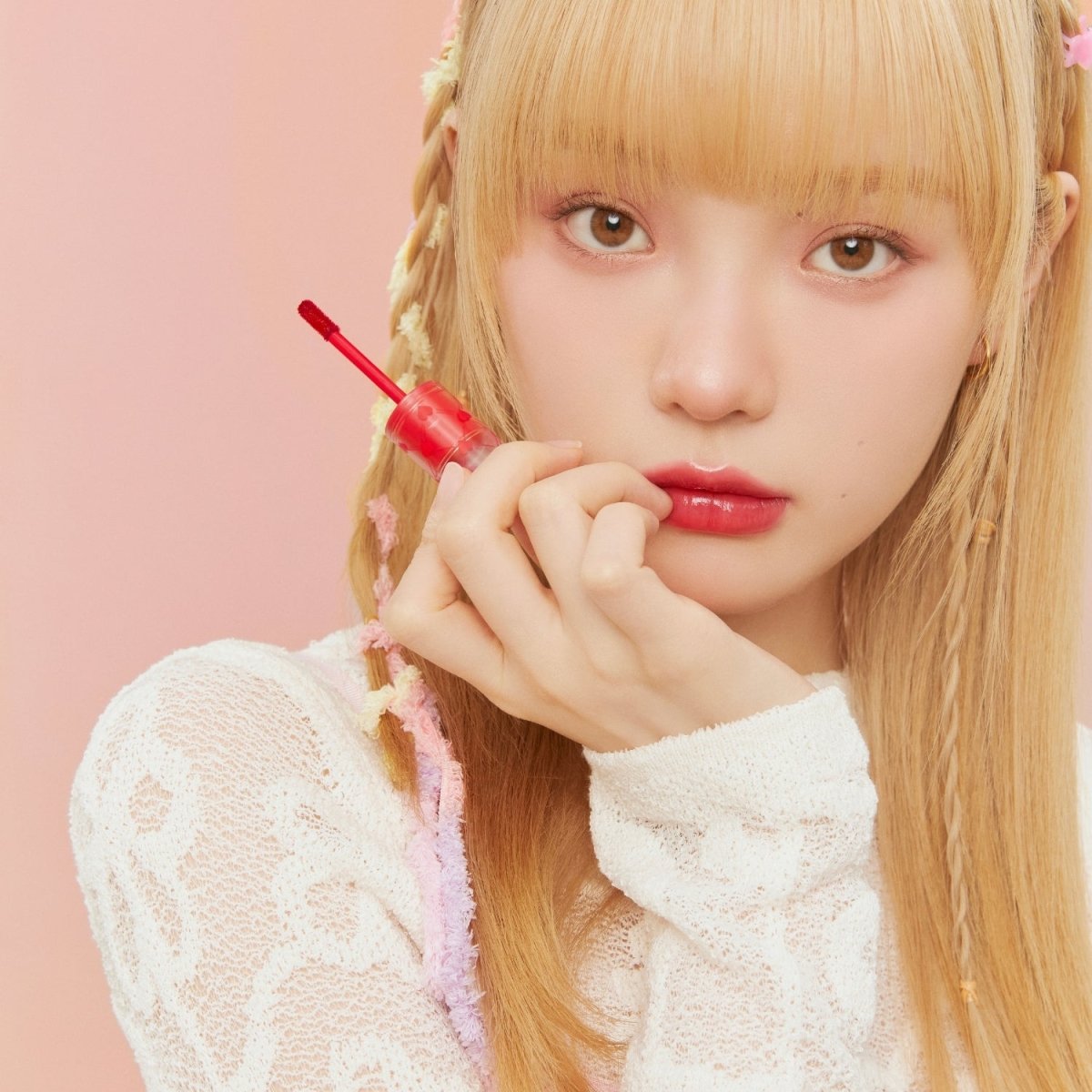 Peripera Ink Mood Glowy Tint in Soft Berry, a lip tint with a glossy finish and rich berry color.