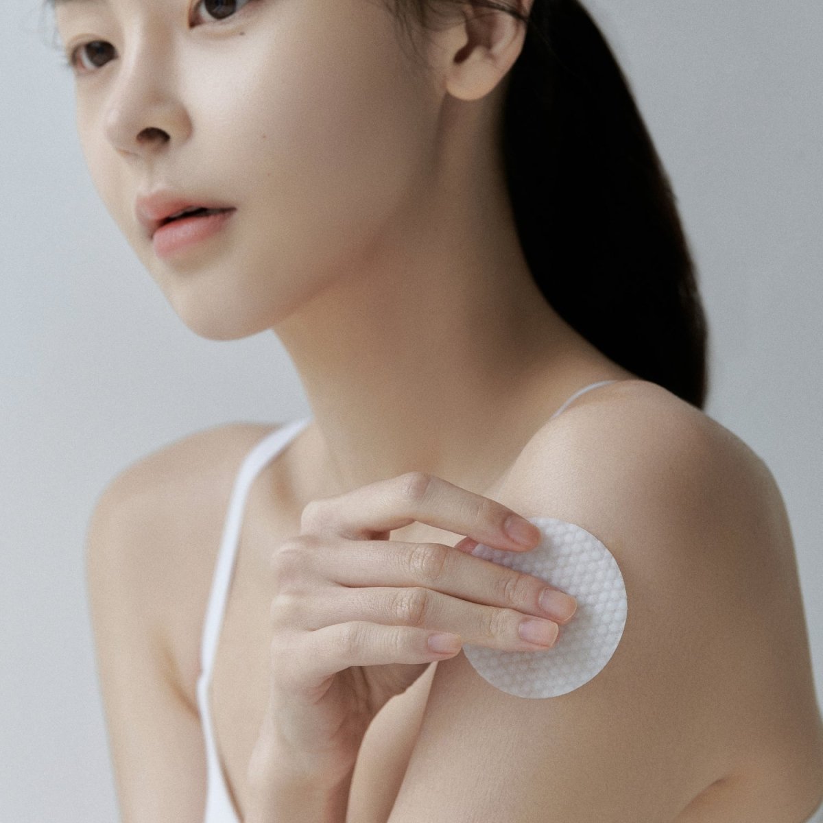 Celimax Ji Woo Gae One Step Body Brightening Pad 60pads |  Pharmacoo Wholesale Australia