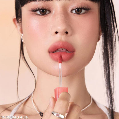 Peripera Over Blur Lip Tint in shade 5897996 showing the smooth, blurred lip color application on lips.