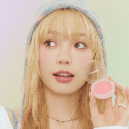 Peripera Pure Blushed Sunshine Cheek blush in Soft Berry shade with pink and berry tones, natural makeup look